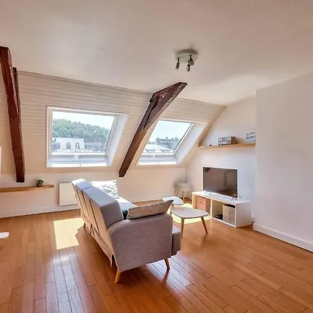 Bright Duplex St Mathieu - Rooftop View *